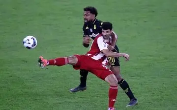 تمجید از حضور کوتاه مدت طارمی در تساوی مقابل آیندهوون