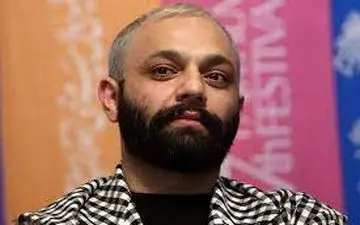 پیراهن عجیب غریب “صابر ابر” سوژه شد/ عکس