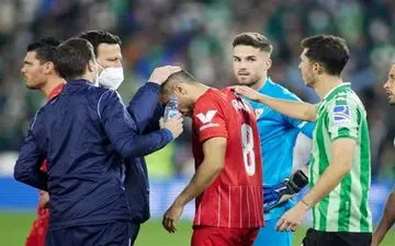 دستگیری عامل پرتاب میله به بازیکن سویا 