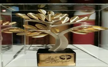 تاکید بر خلق المان قهرمانان پلاسکو در جشنواره تجسمی فجر