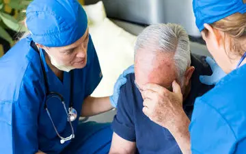 علائم سکته مغزی خاموش که نباید نادیده بگیرید