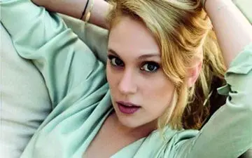 بازیگر مشهور ترک با حجاب شد!|این بازیگر مشهور به سریال جنجالی شربت ذغال اخته پیوست