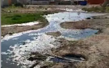 چهره ناخوشایند فاضلاب در منطقه زلزله‌زده سرپل ذهاب