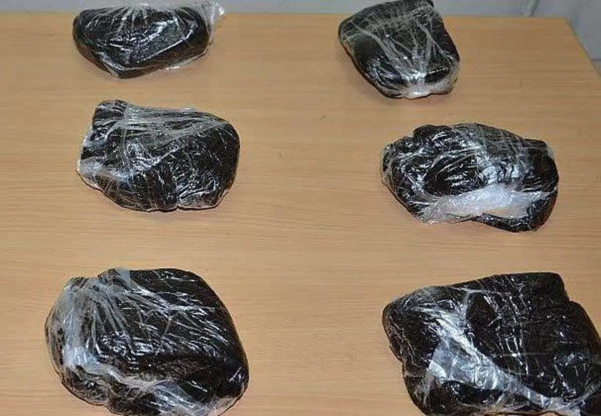 توقیف پژو پارس حامل 6 کیلوگرم تریاک در کنگاور