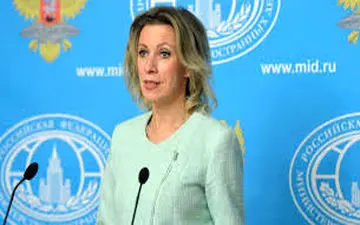 پوشش متفاوت سخنگوی وزارت خارجه روسیه در سفر به عربستان + عکس