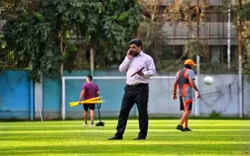 مدیر مس کرمان: مس به دنبال جذب بازیکنان مطرح نیست/ هیچ‌وقت با گل‌گهر مشکلی نداشتیم