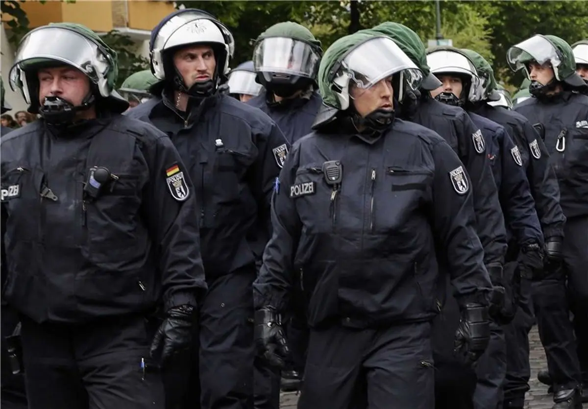 دستگیری یک افراطی در برلین و کشف مقادیر زیادی سلاح