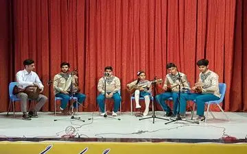 نوای گروه موسیقی کودکان و نوجوانان موسسه فرهنگی و هنری خنیای دانوش در همایش فرهنگ کتابخوانی به روایت تصویر