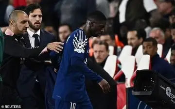 دمبله خیال همه را راحت کرد: مشکلی ندارم