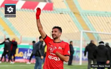 انتخاب نهایی مورایس برای قلب خط دفاعی سپاهان