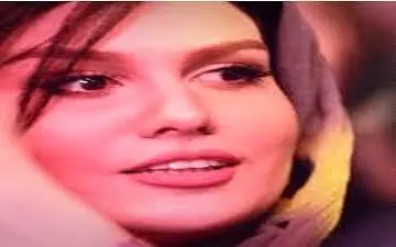 پوشش و ظاهر رُز رضوی در ایتالیا