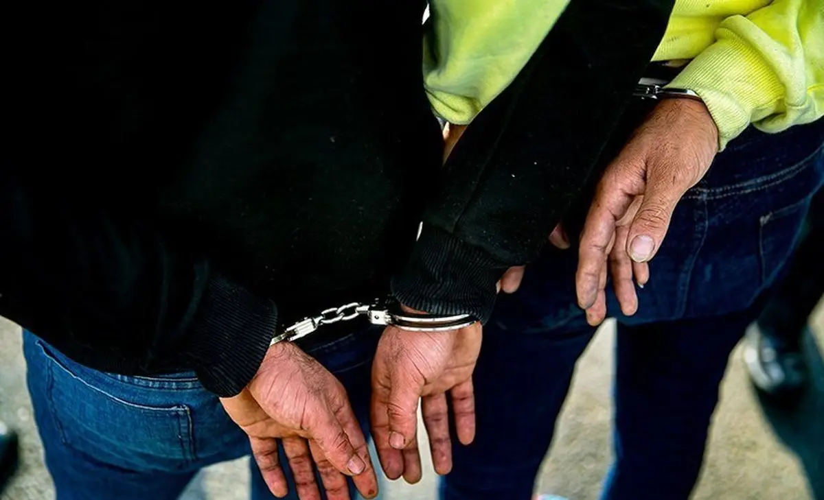 دستگیری 13 محکوم متواری در ایوان /پلیس آنها را در عملیات‌های جداگانه‌ای غافلگیر کرد