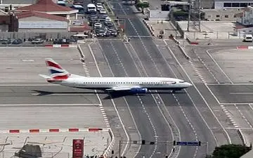 خطرناک‌ترین خطوط هوایی جهان + فیلم