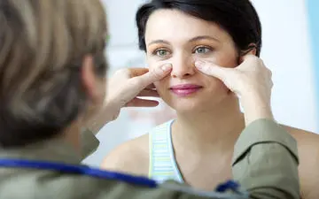 علائم جابجایی غضروف بینی بعد از عمل