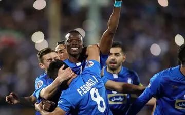 مشکل حسینی و تیام با استقلال حل شد