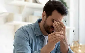 علائم خستگی چشم چیست؟
