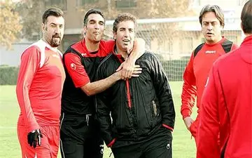 کتک‌کاری پرسپولیسی‌ها در زمین فوتبال