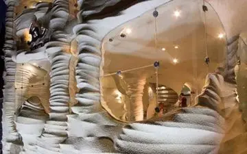  رستوران نمک شیراز محیطی سازگار با طبیعت