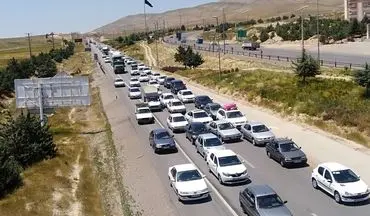 ترافیک سنگین بازگشت مسافران نوروزی محور هراز را یک طرفه کرد