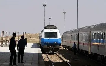  پیش فروش بلیت قطارهای مسافری به تعویق افتاد/ آغاز فروش از ۱۸ دیماه