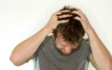 هر آن چه باید درباره خارش پوست سر بدانید