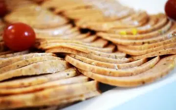 از حقیقت نحوه تولید سوسیس و کالباس مطلع شوید