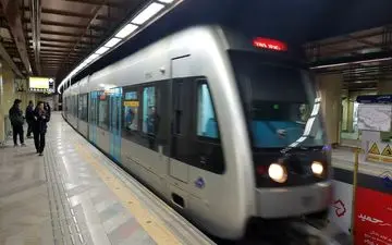 سرویس‌دهی ویژه قطار شهری مشهد در روز طبیعت