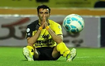 غایب بزرگ و احتمالی سپاهان در بازی با استقلال