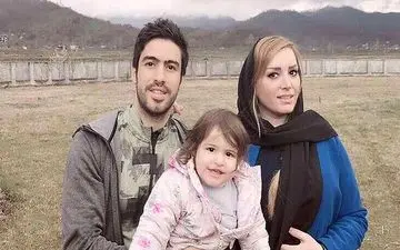 تیپ خسرو حیدری به همراه همسر و دخترش + عکس