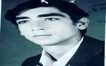 حدس بزنید این عکس مربوط به کدام بازیگر معروف است؟