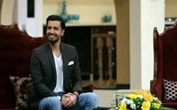 مهرداد صدیقیان مهمان دورهمی شدوقتی قد بلند مانع دانشگاه رفتن بازیگر ایرانی می‌شود