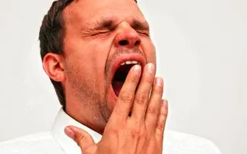 دلایل خواب‌ آلودگی پس از غذاخوردن