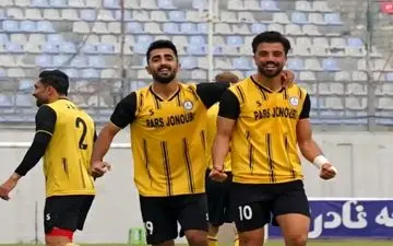 اوج‌گیری پارس جنوبی با مهاجری؛ جم در آستانه بازگشت به لیگ برتر