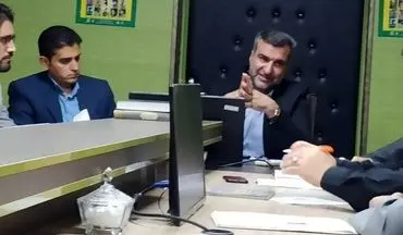 ساماندهی دستفروشان مرز مهران با اولویت بومی‌ها آغاز شد  