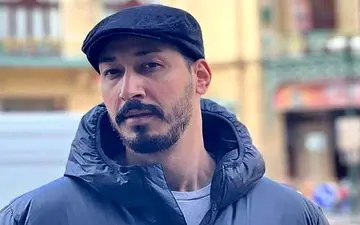 دروازه بان نساجی را به ورزشگاه آزادی راه ندادند! | علت برخورد عجیب با بهرام افشاری چه بود؟ +ویدئو