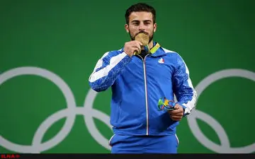 پشت سر رستمی هشتاد میلیون ایرانی است/ موافق صحبت‌های «کیانوش» هستم!