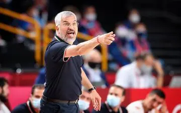 
سرمربی، سرپرست و بازیکن تیم بسکتبال استقلال محروم شدند
