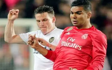 والنسیا نخستین شکست رئال مادرید زیدان را رقم زد