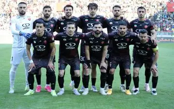 پرسپولیس با ۷ تغییر در مقابل فولاد
