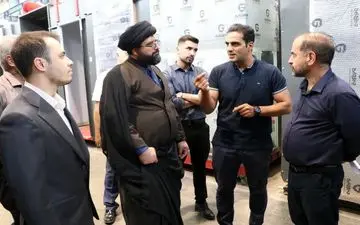 گزارش تصویری از حضور رئیس اوقاف شهرستان قدس در شهرک‌های صنعتی زاگرس و گلبرگ