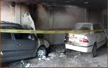 آتش سوزی دو دستگاه خودرو درون پارکینگ منزل مسکونی در کرمانشاه 