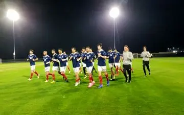 بدرقه ملی‌پوشان و علاقه یک پرسپولیسی به بازیکن استقلال