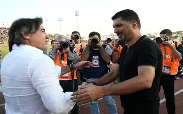 حسینی: بازیکن ما به استقلال پنالتی هدیه داد