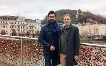 تیپ و ظاهرخواننده معروف در استرالیا (عکس)