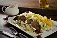 طرز تهیه خوراک زبان با سس قارچ؛ غذای خوشمزه و مجلسی به سبک رستورانی
