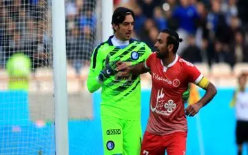 جنجال روز؛ شکایت باشگاه پرسپولیس از کاپیتان استقلال