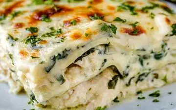 طرز تهیه  سس لازانیا سفید | واقعا عالیه !