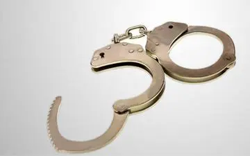 ماجرای زندگی آشفته پزشک جراح مشهور!