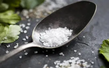 نحوه تاثیر مصرف نمک بر عملکرد مغز