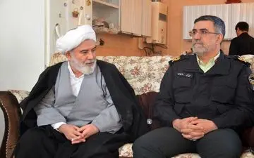 
پلیس حافظ راستین اقتدار و امنیت کشور است/ حاج قاسم پوشالی بودن هیمنه آمریکا را به جهانیان نشان داد